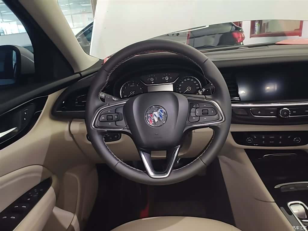 Buick Regal, 2021 11