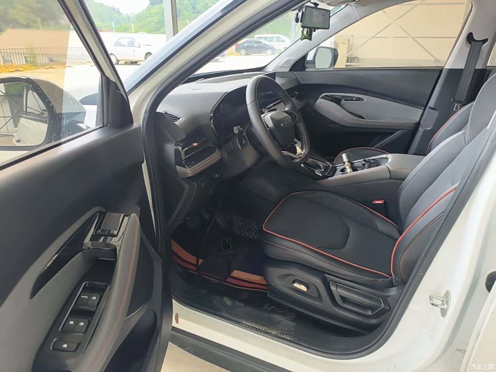 Wuling RS-3, 2020 16