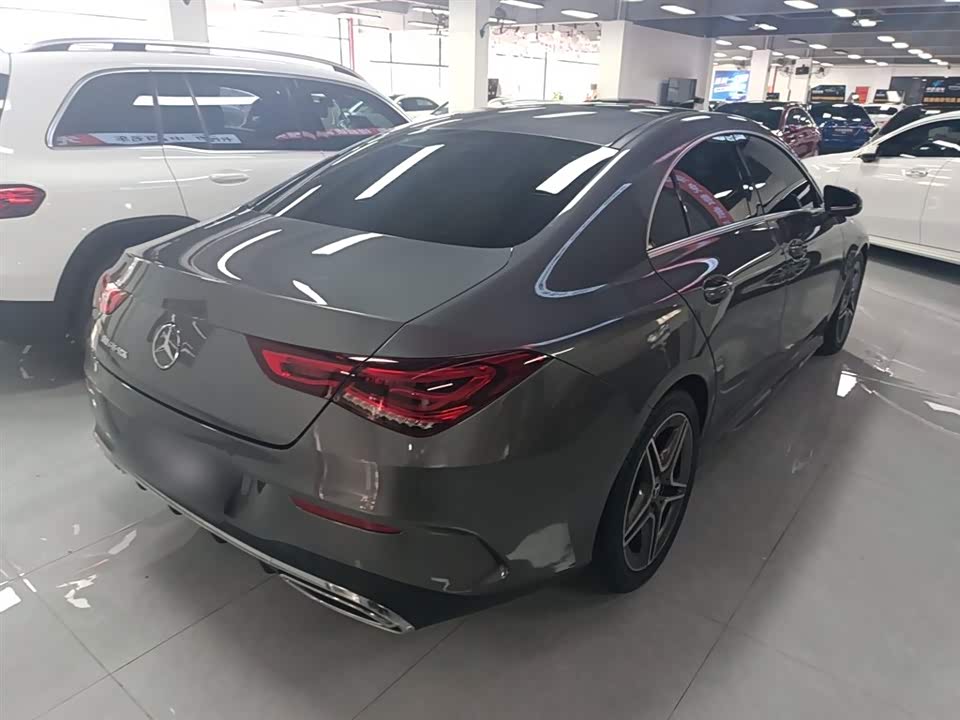 Mercedes-Benz CLA