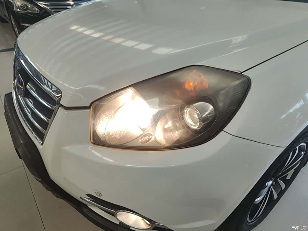 Geely GX7, 2015 24