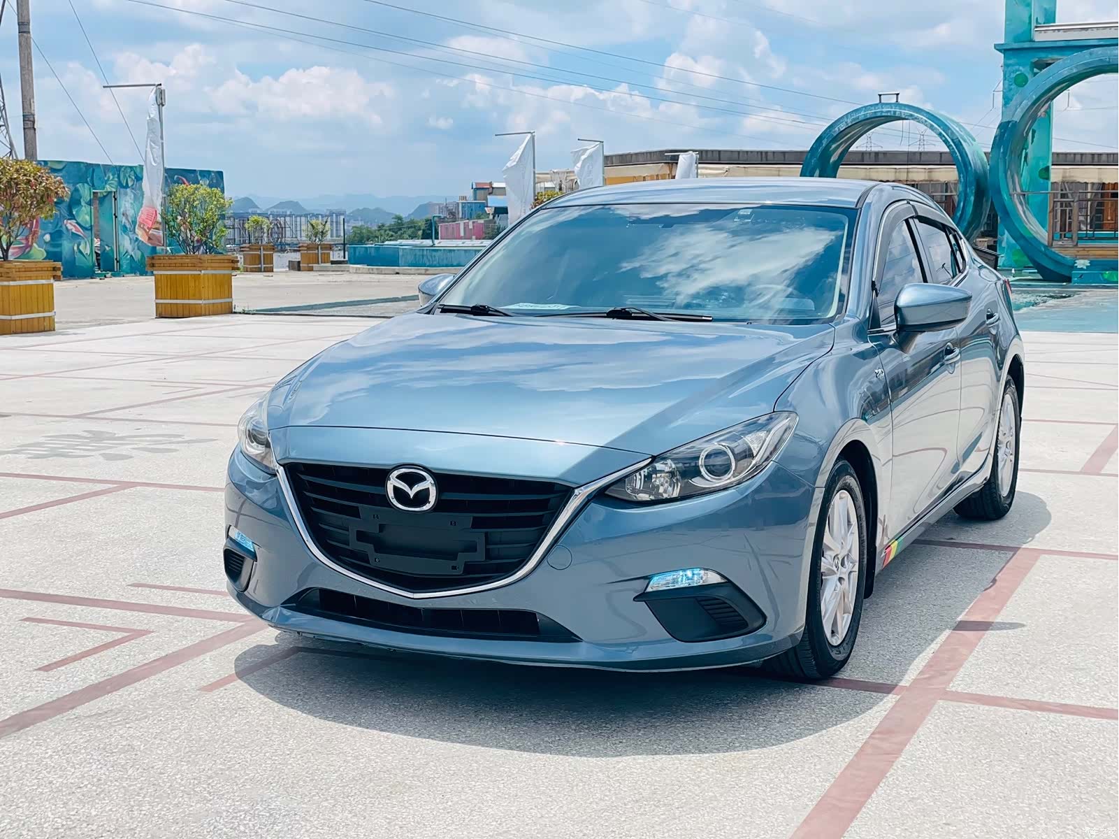 Mazda Mazda3, 2015 1