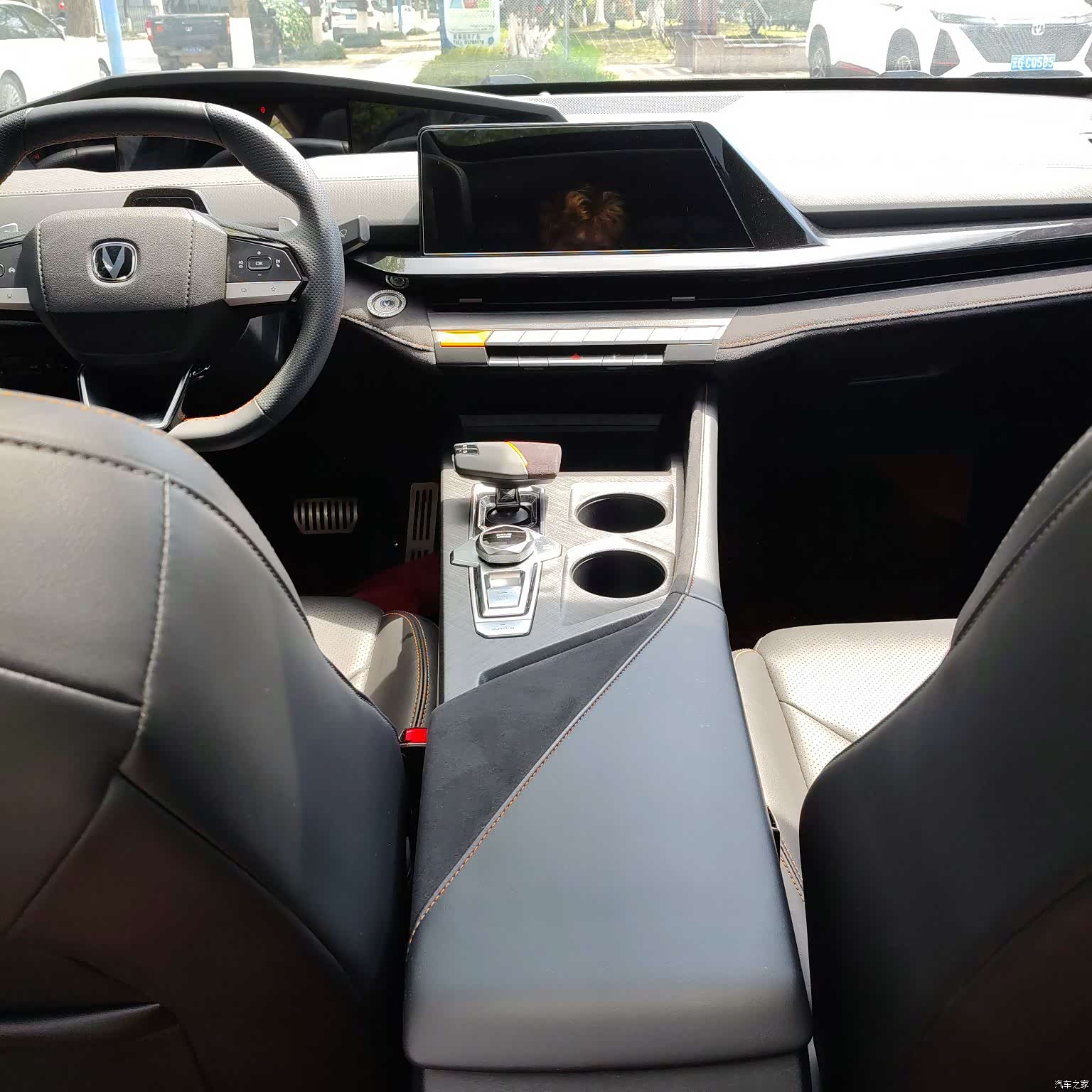 Changan UNI-V, 2023 17