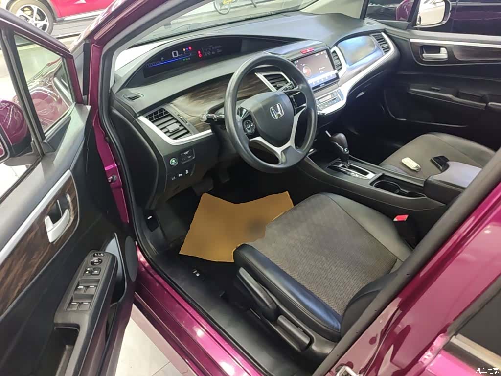 Honda Jade, 2017 16