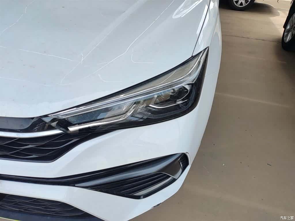 Roewe i5, 2022 24