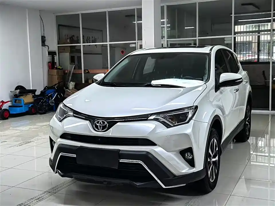 Toyota RAV4 Rongfang