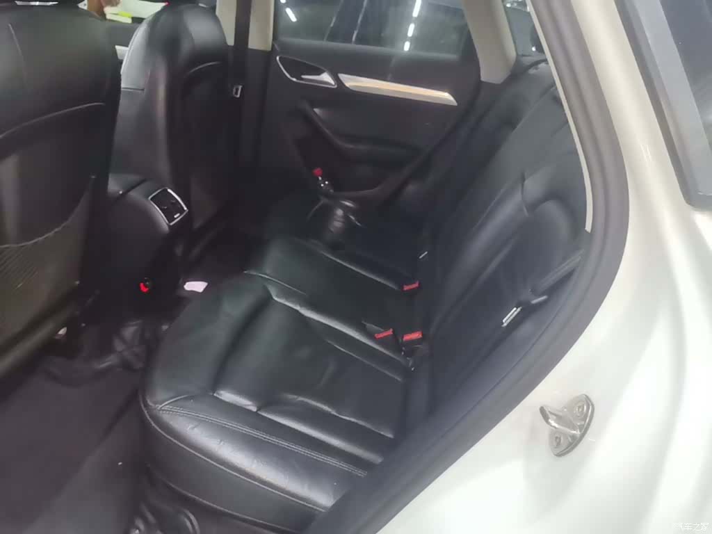Audi Q3, 2016 17
