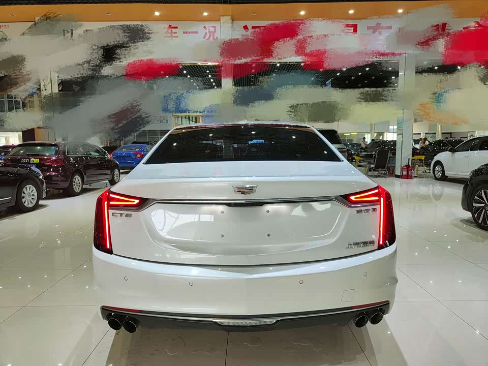 Cadillac CT6