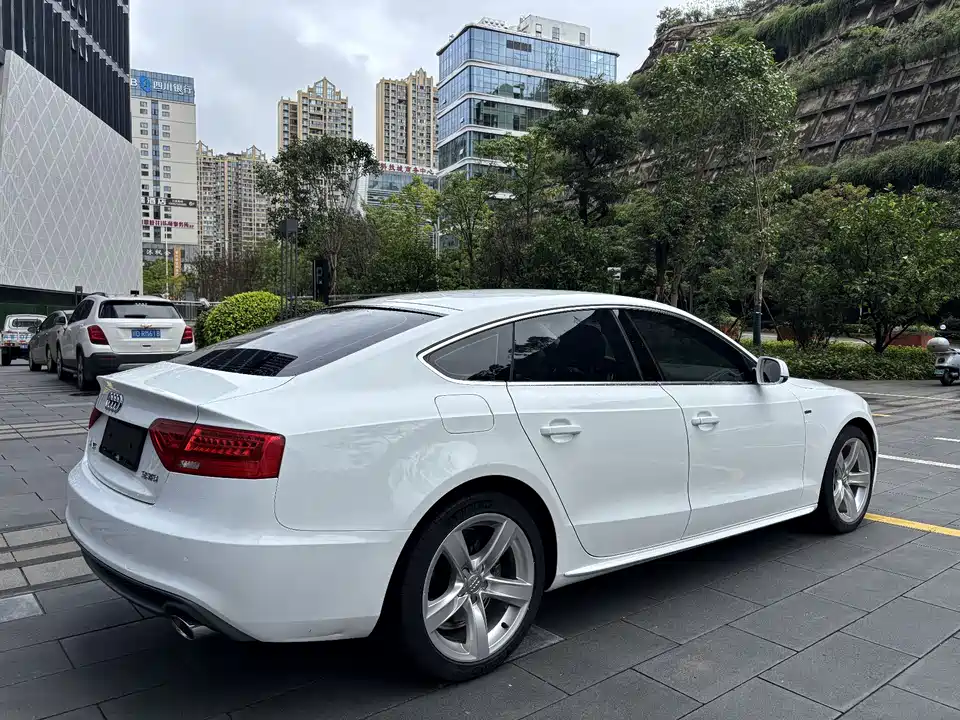 Audi A5