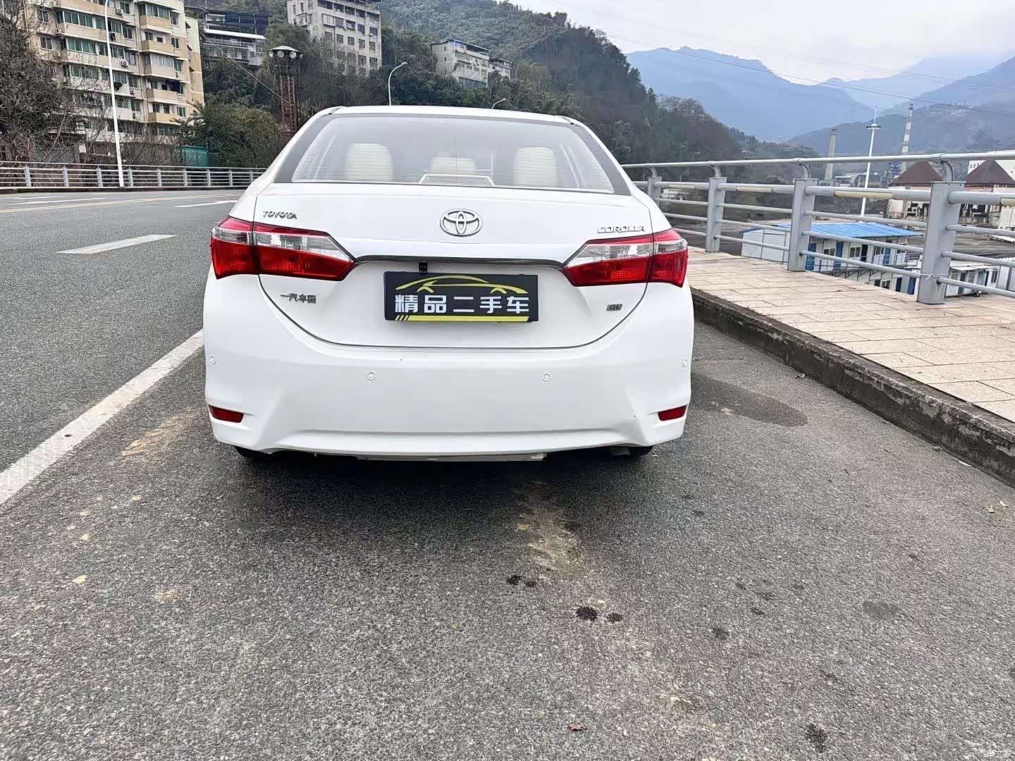 Toyota Corolla, 2015 все фото