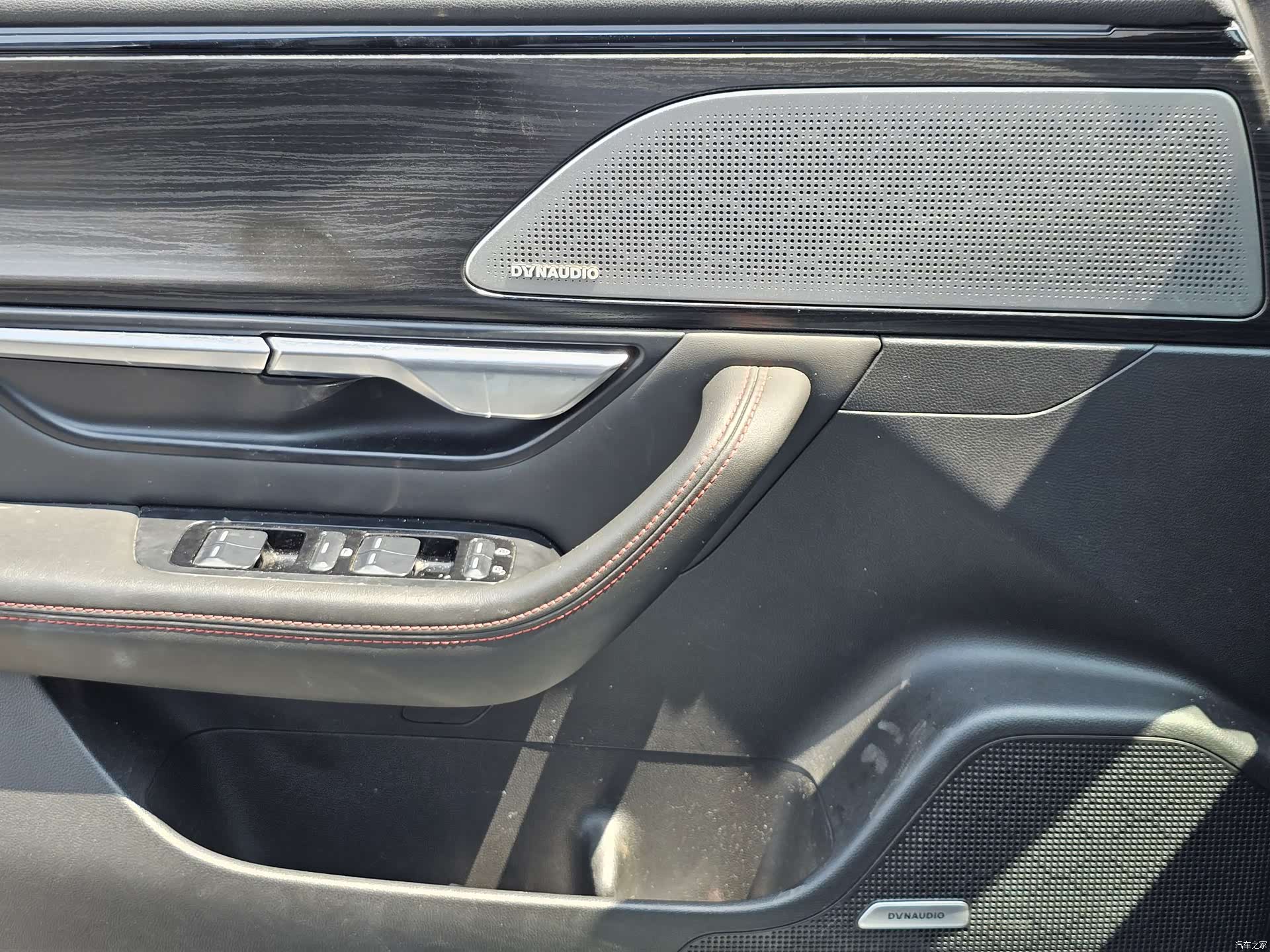 Xpeng P7, 2021 8