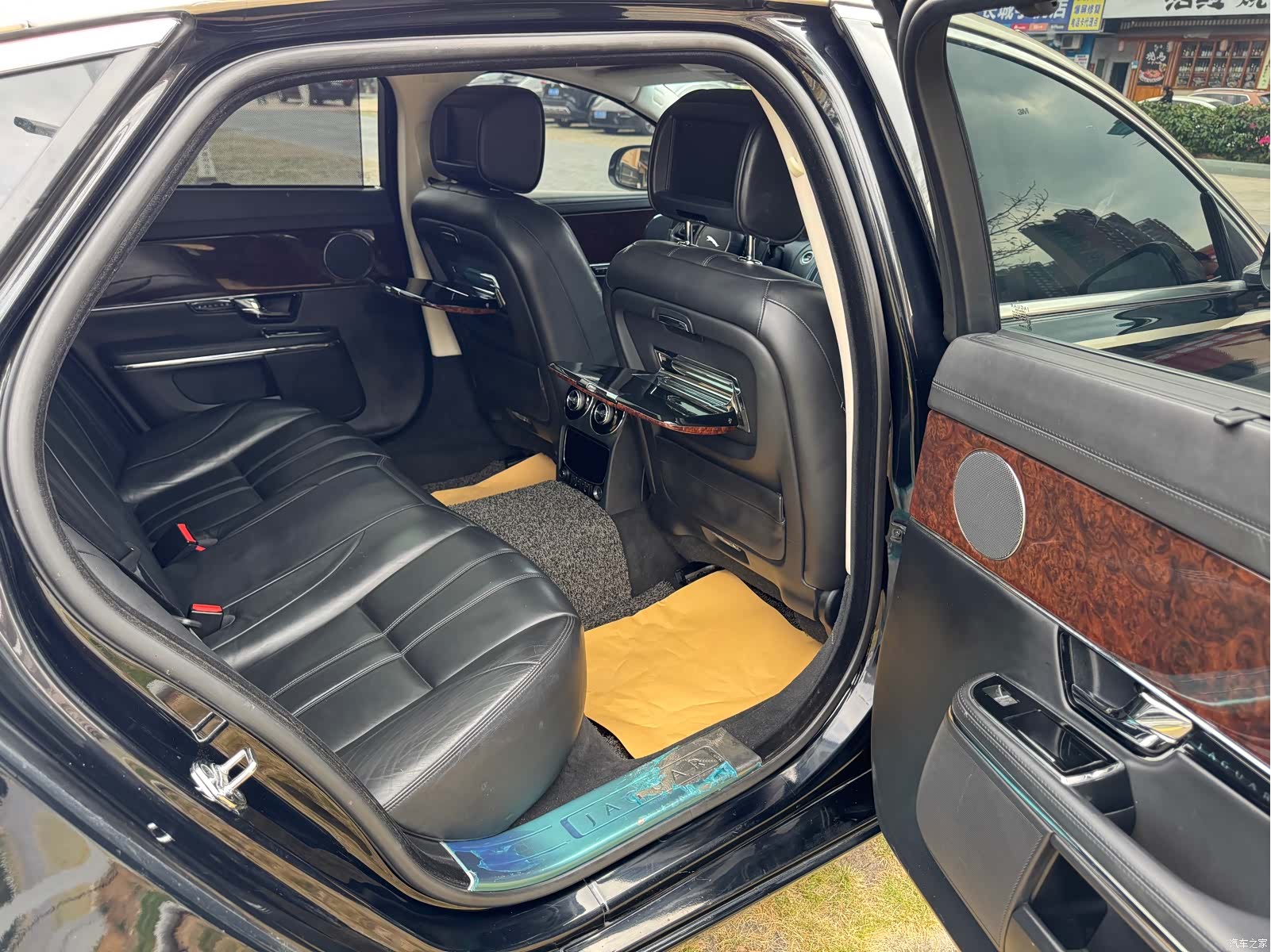 Jaguar XJ, 2013 14