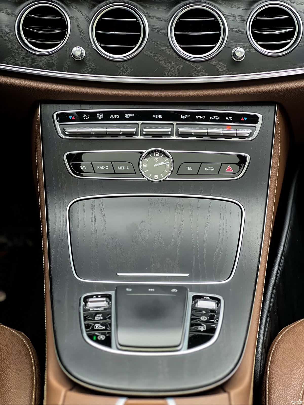 Mercedes-Benz E-Class, 2020 9