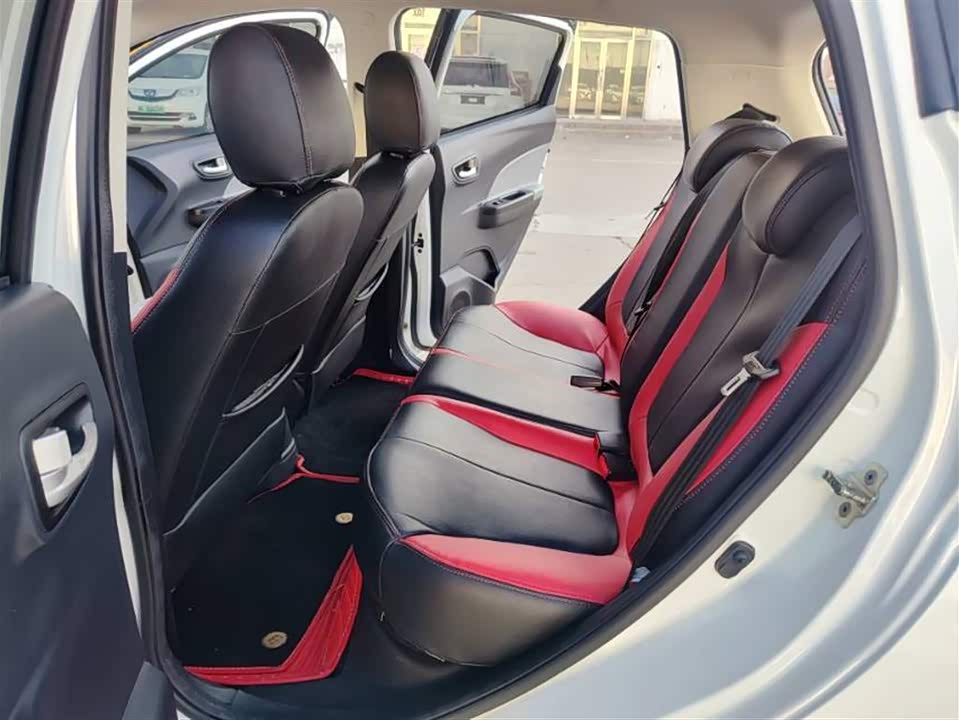 Changan Benben E-Star