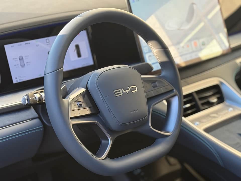 BYD Sea Lion 07 DM-i