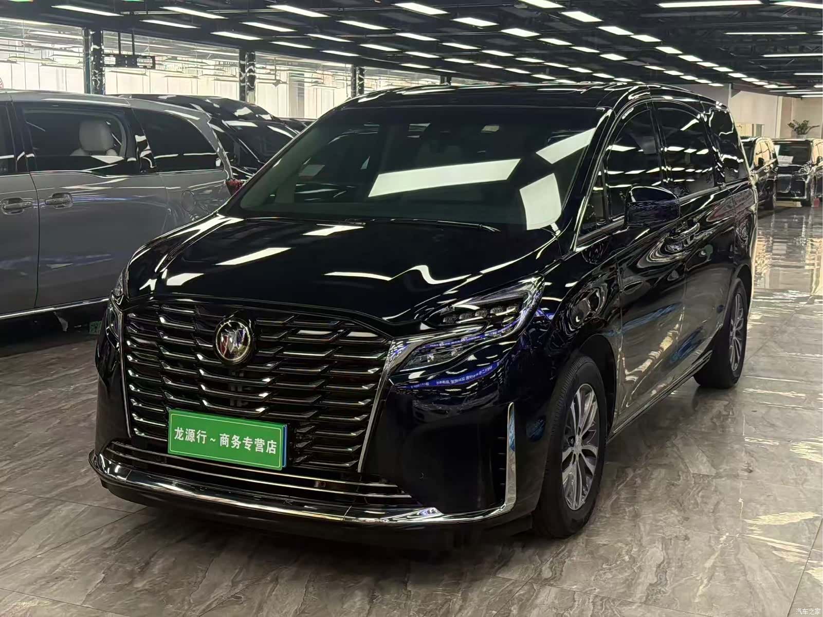 Buick GL8, 2023 1
