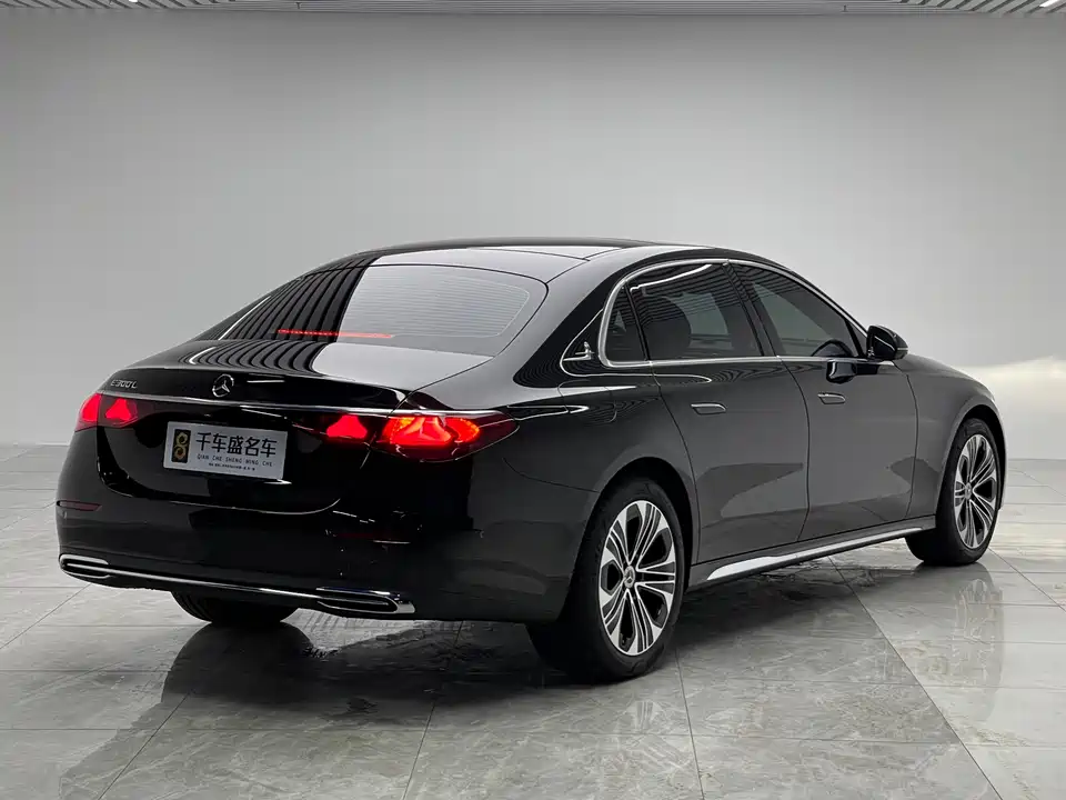 Mercedes-Benz E-class Mercedes-Benz E-class