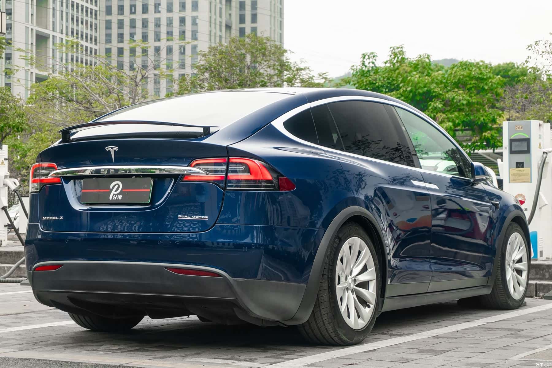 Tesla Model X, 2019 4