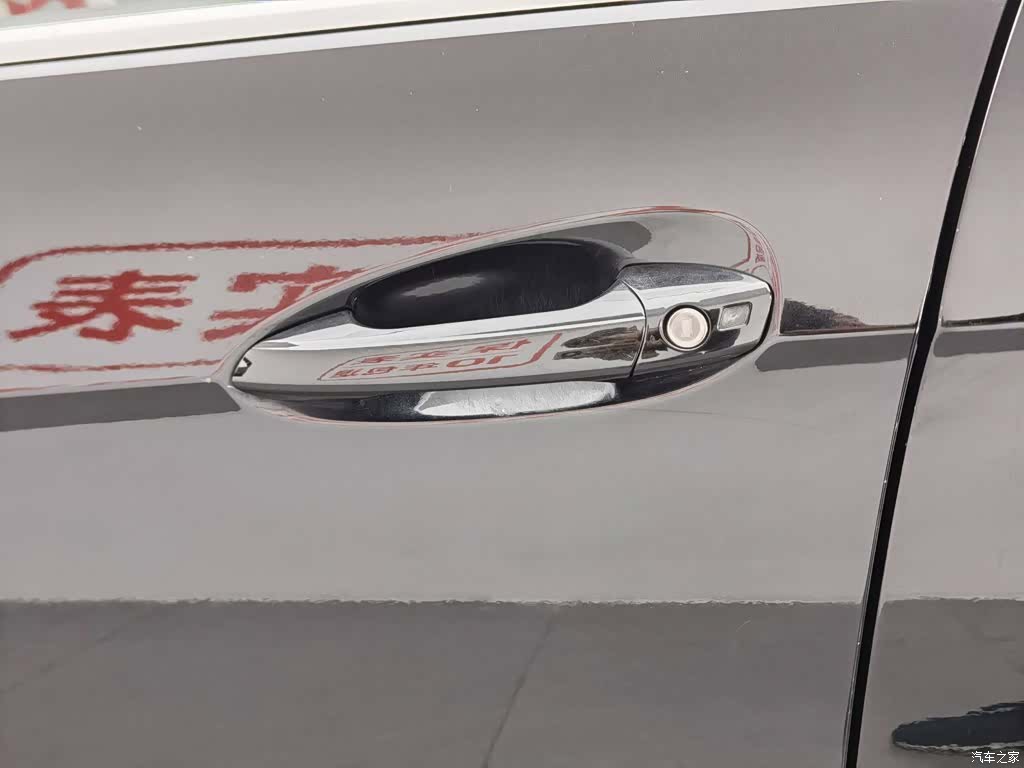 Mercedes-Benz E-Class, 2013 18