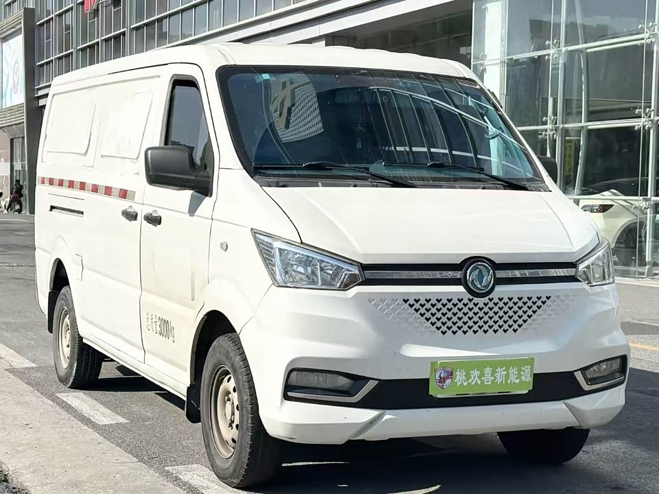 Dongfeng Yufeng Yufeng EM26