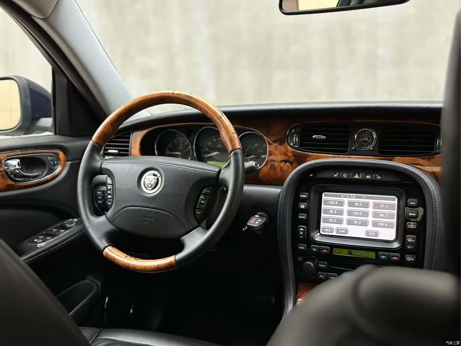 Jaguar XJ, 2008 21