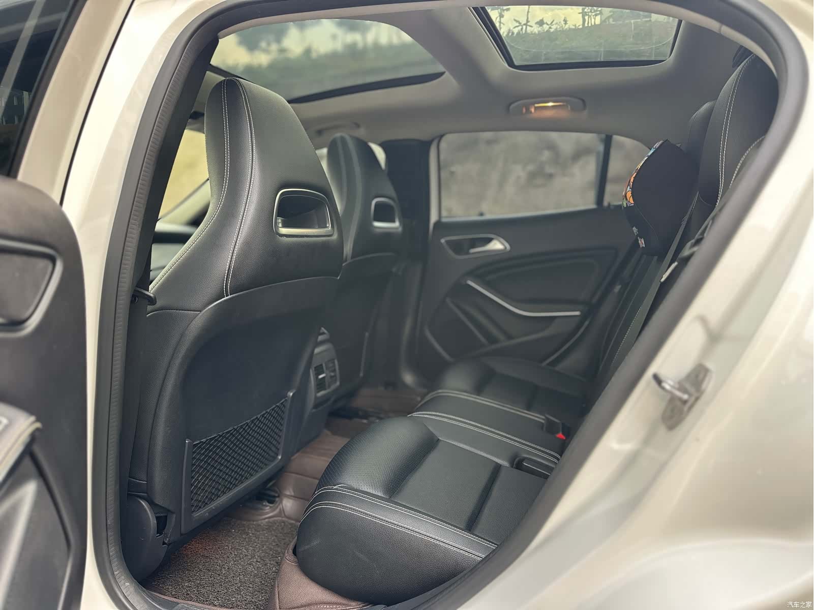 Mercedes-Benz GLA, 2019 все фото