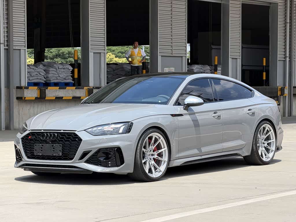 Audi RS 5