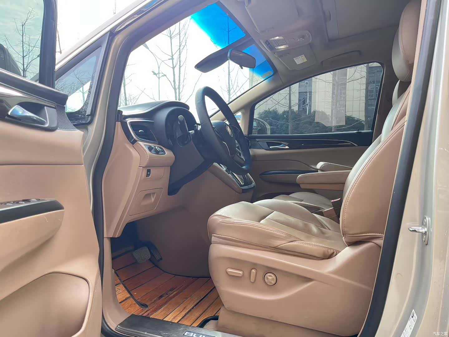 Buick GL8, 2020 6