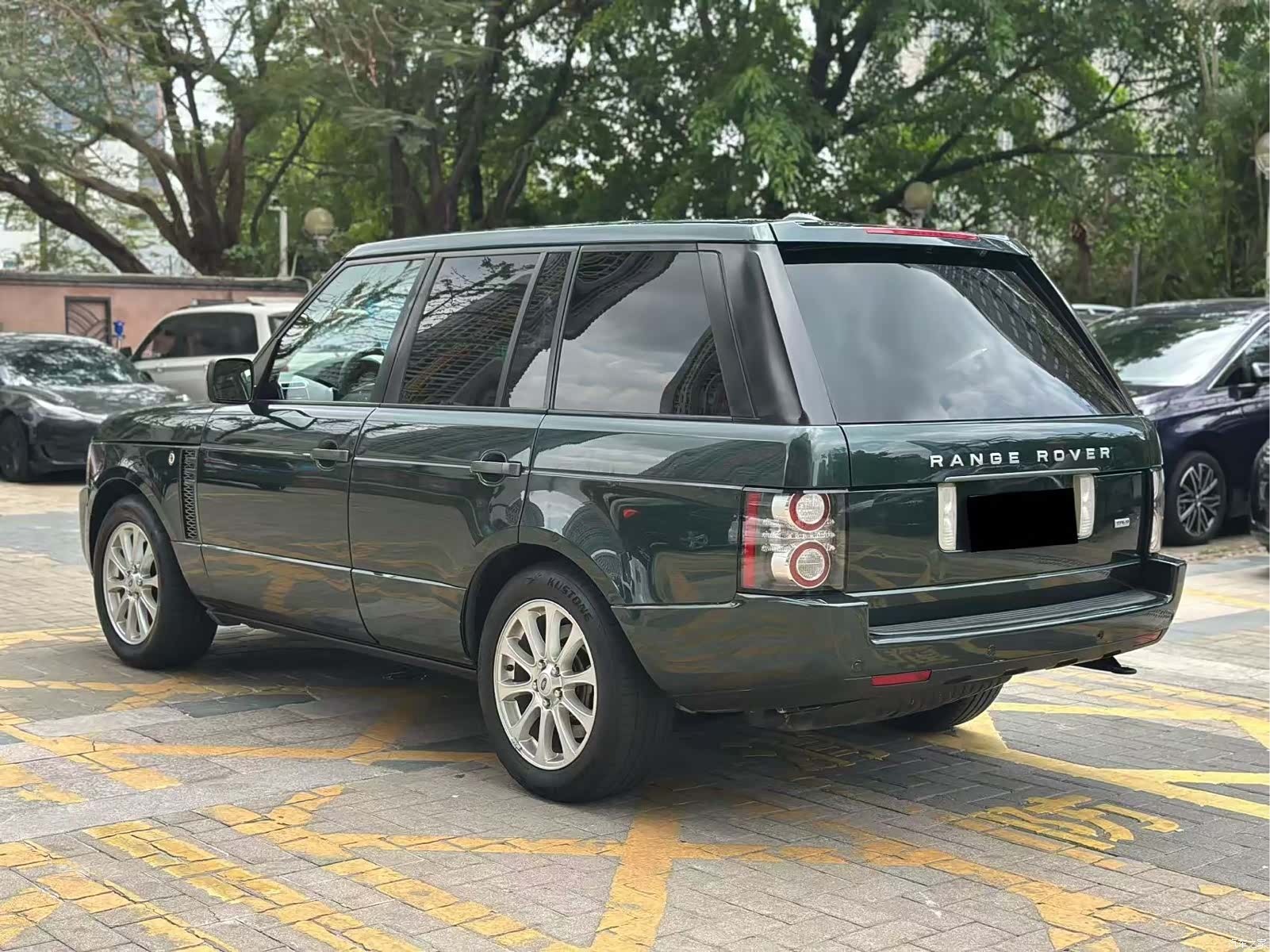 Land Rover Range Rover, 2011 8