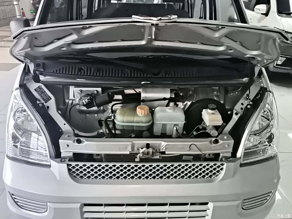 Wuling L3C, 2021 20
