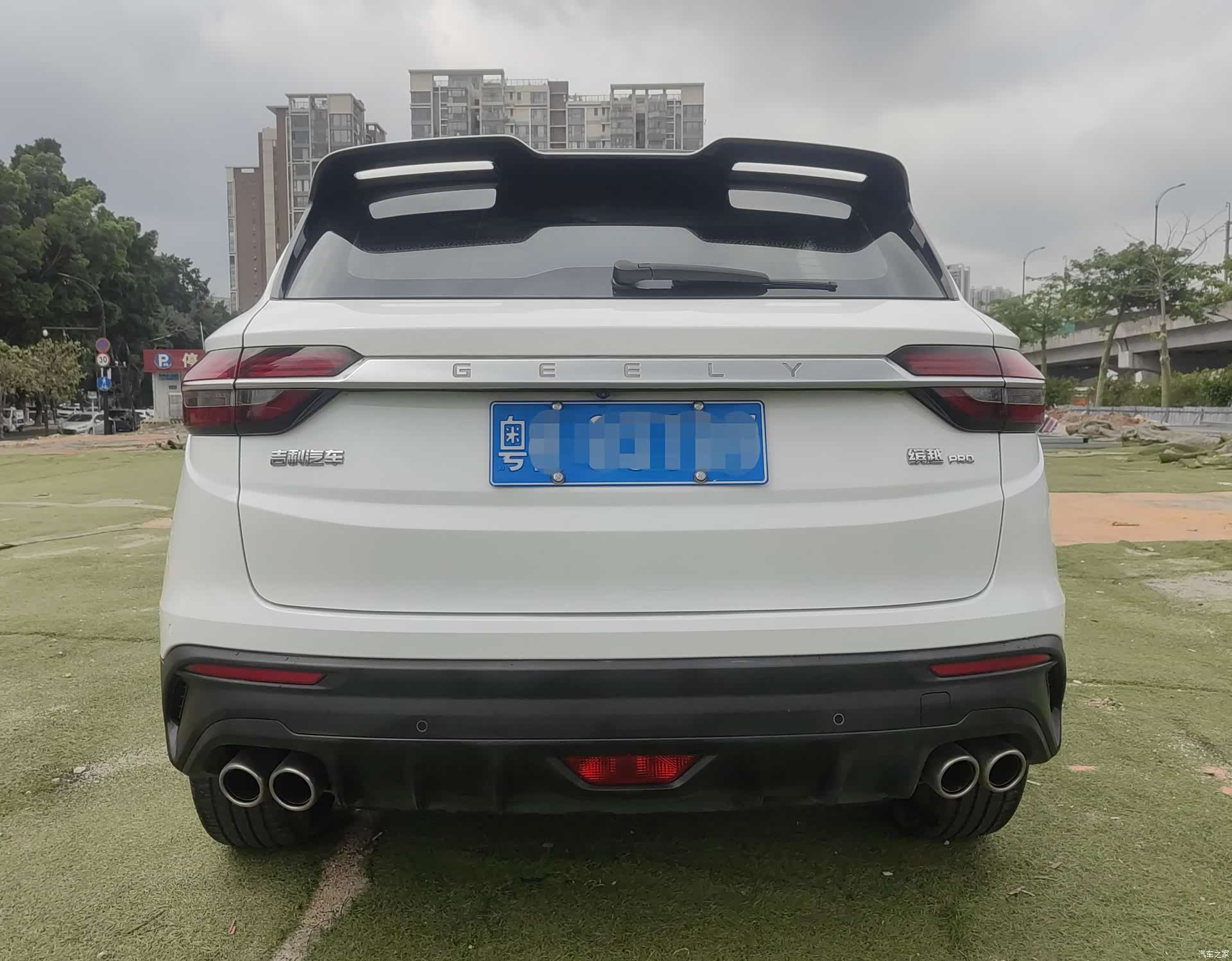 Geely Coolray, 2020 10