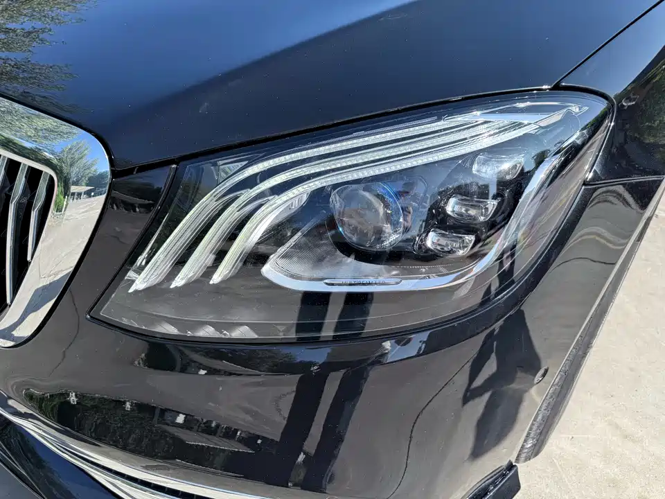 Mercedes-Benz Maybach S-class