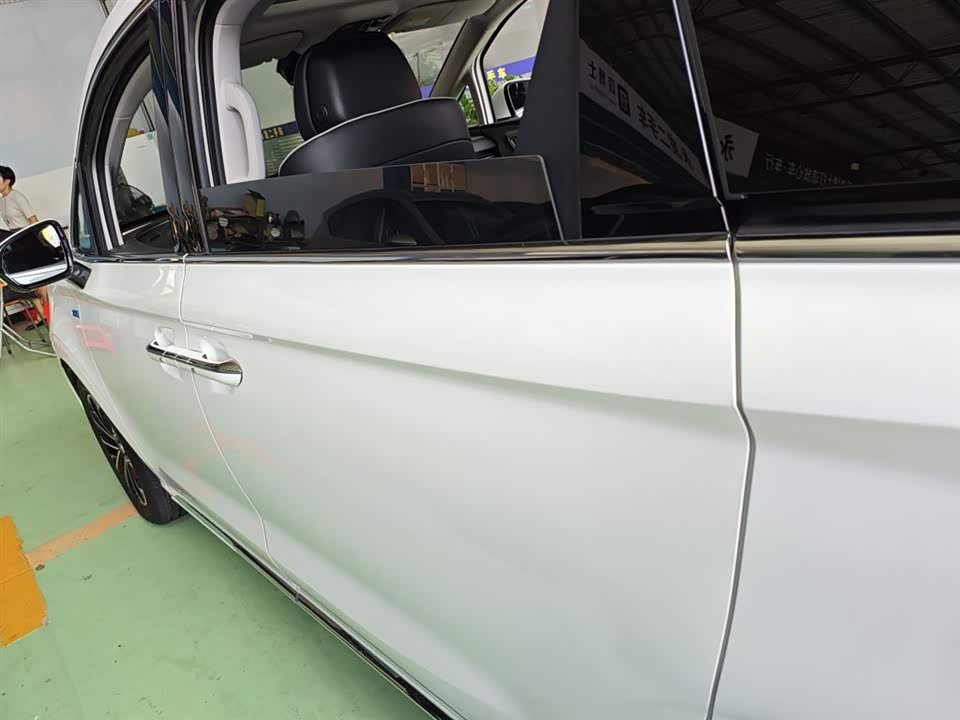 Roewe iMAX8 Roewe iMAX8