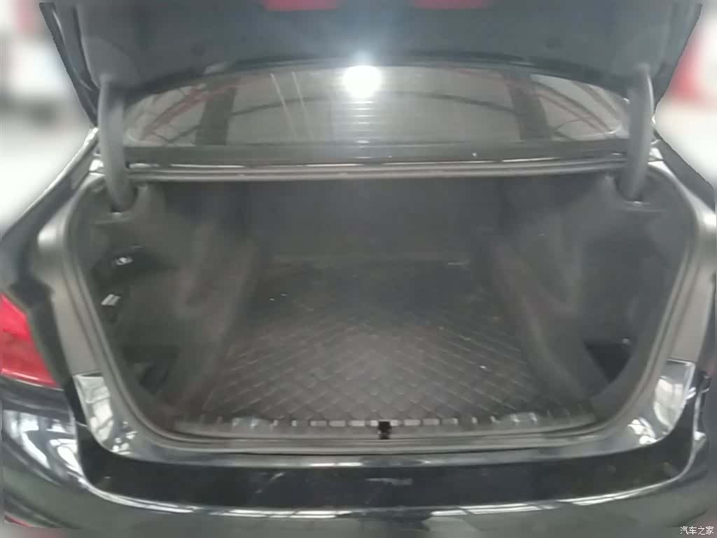 BMW 5 Series, 2018 16