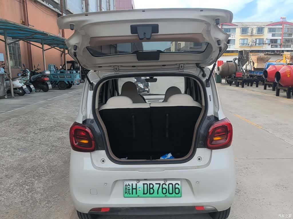 Wuling MINIEV, 2025 15