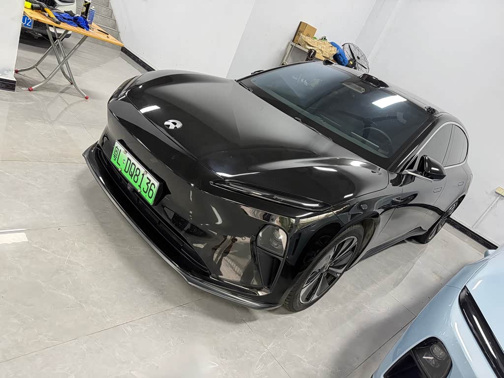NIO ET5T