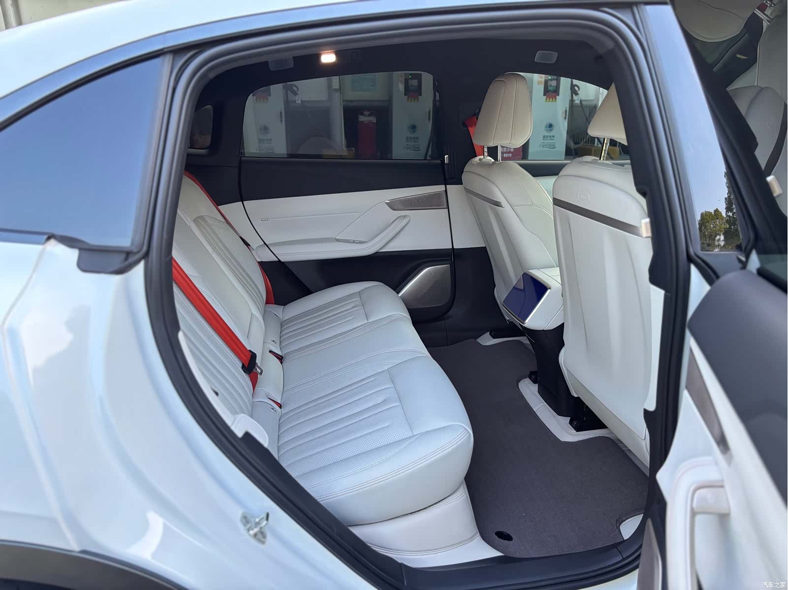 NIO L60, 2024 12