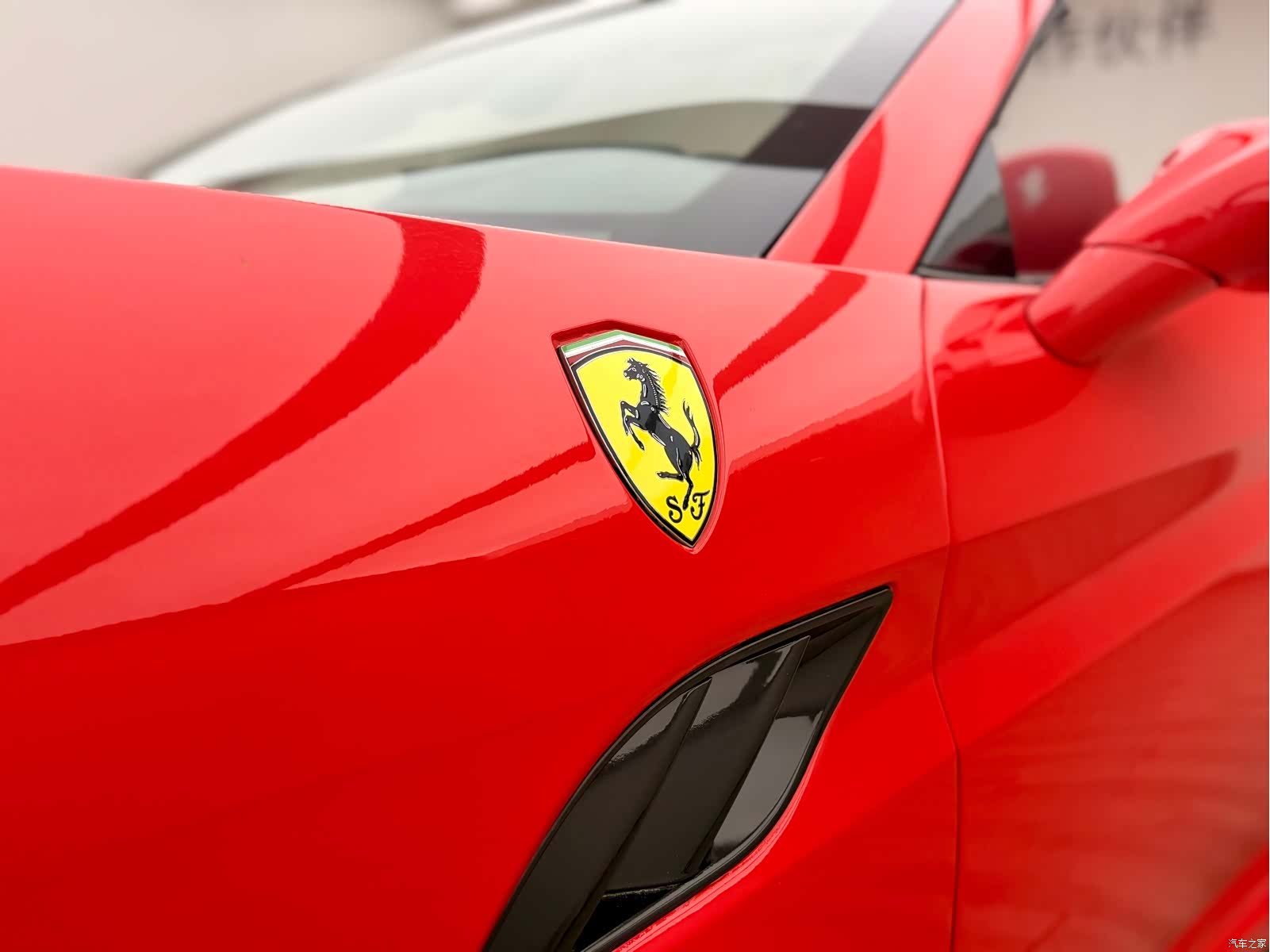 Ferrari California, 2011 19