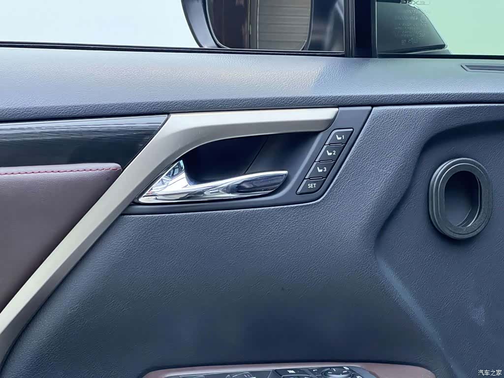Lexus RX, 2022 16