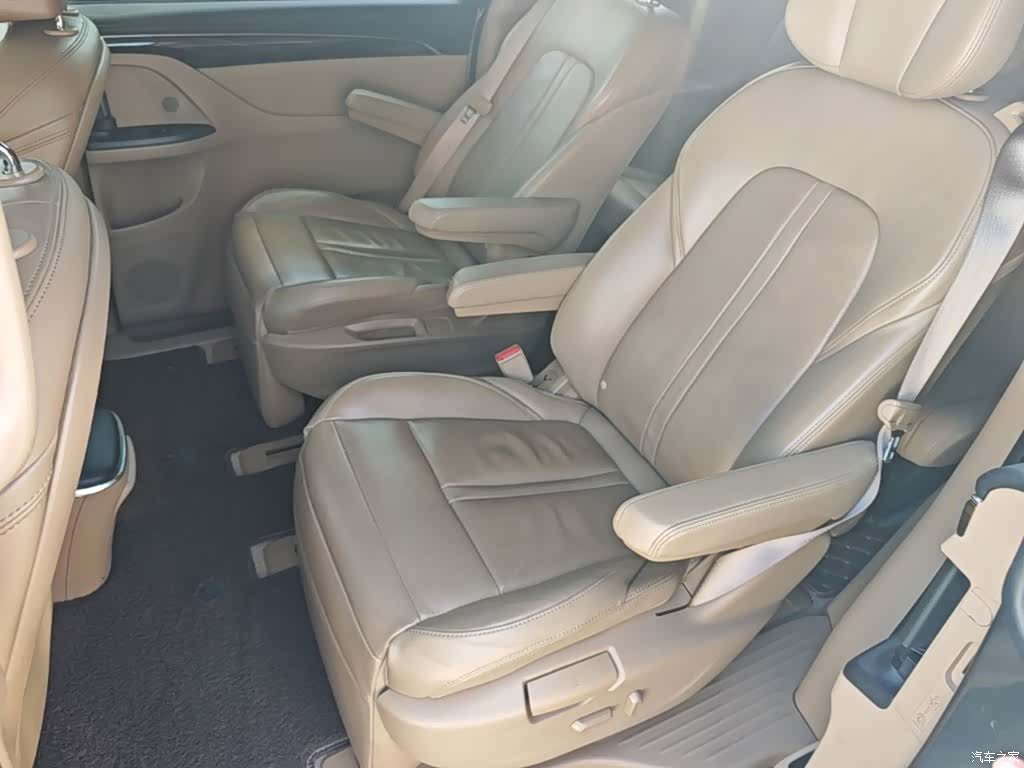 Buick GL8, 2020 17