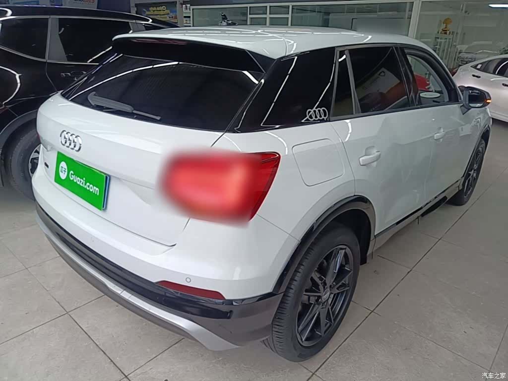 Audi Q2L, 2021 7