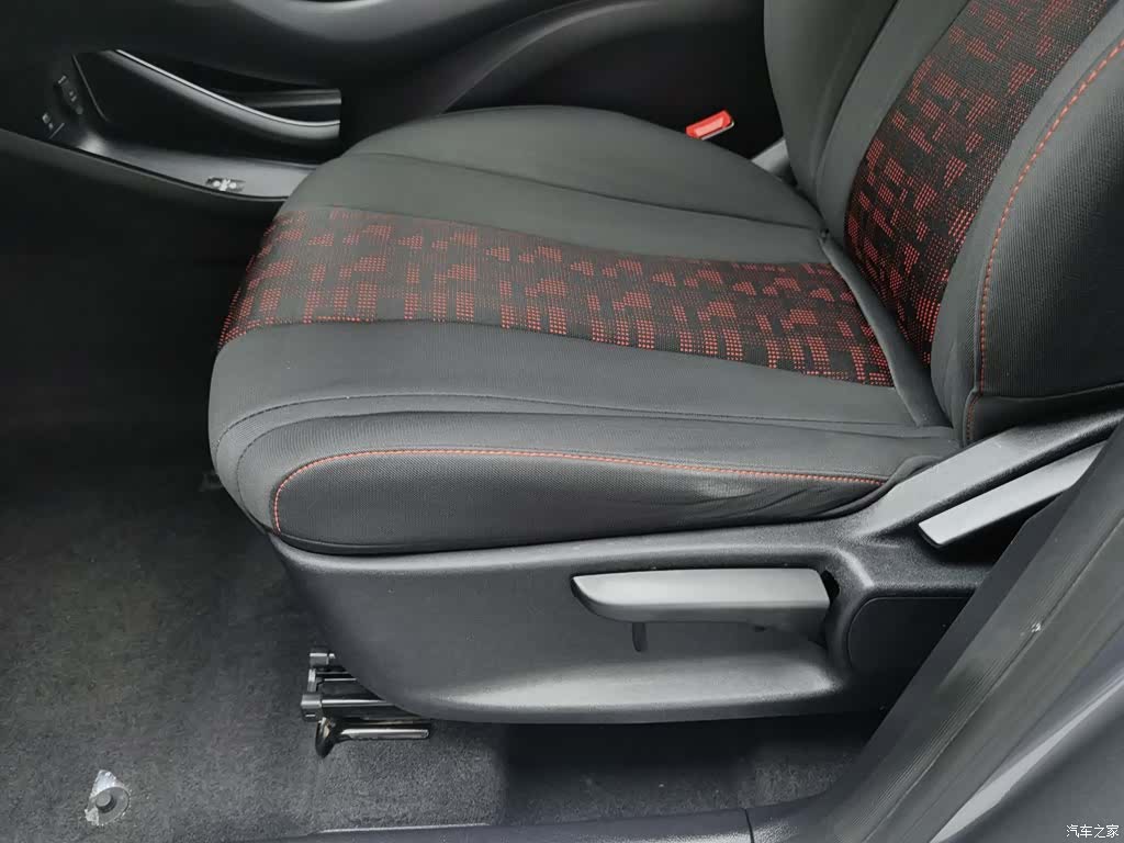 BYD E2, 2024 20