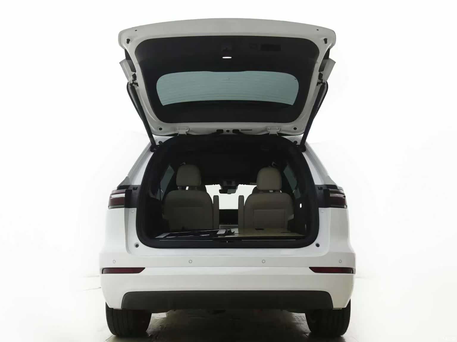 Li Auto ONE, 2022 3