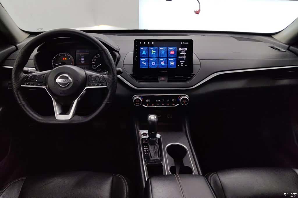 Nissan Teana, 2019 12