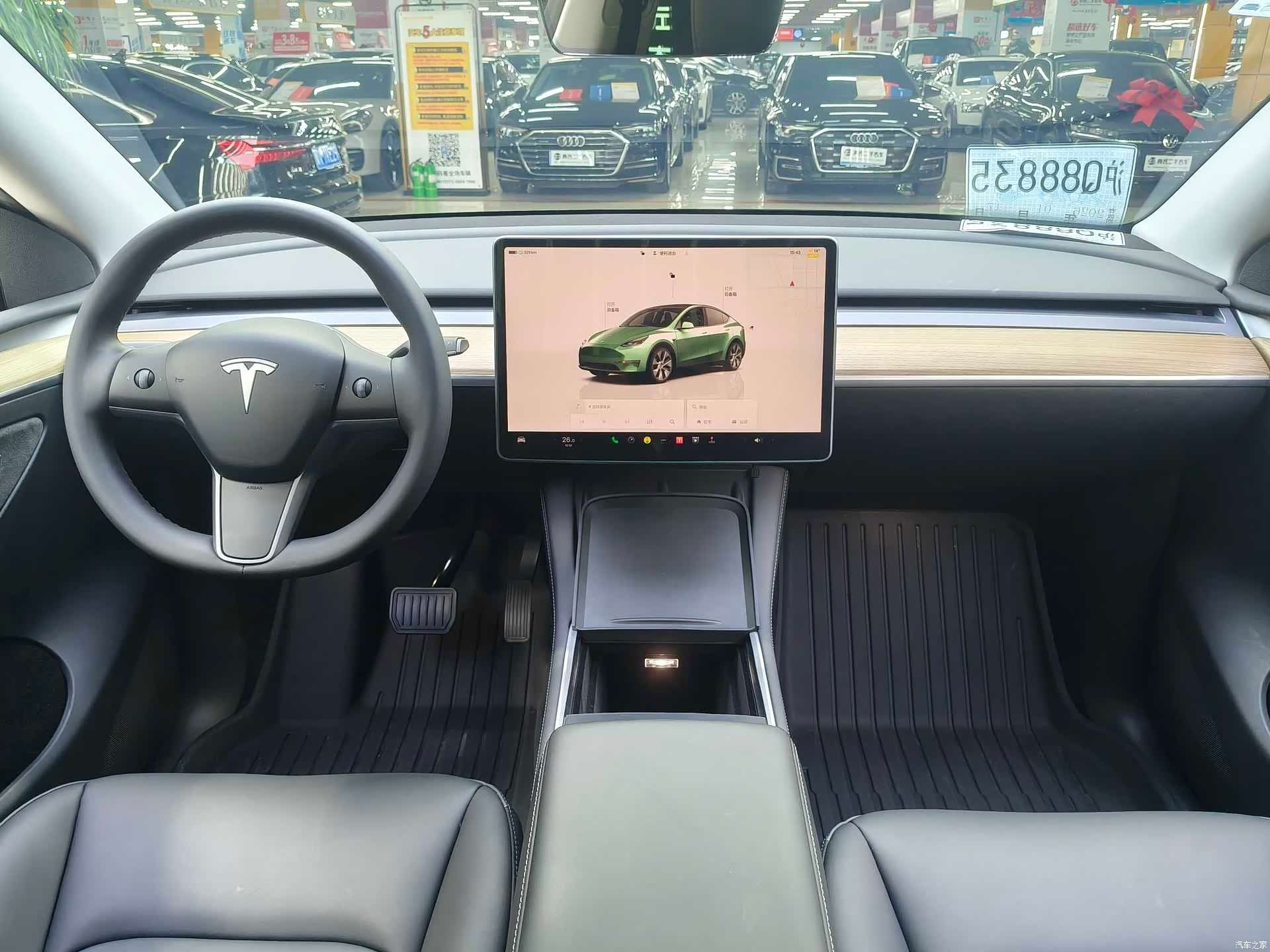 Tesla Model Y, 2022 4