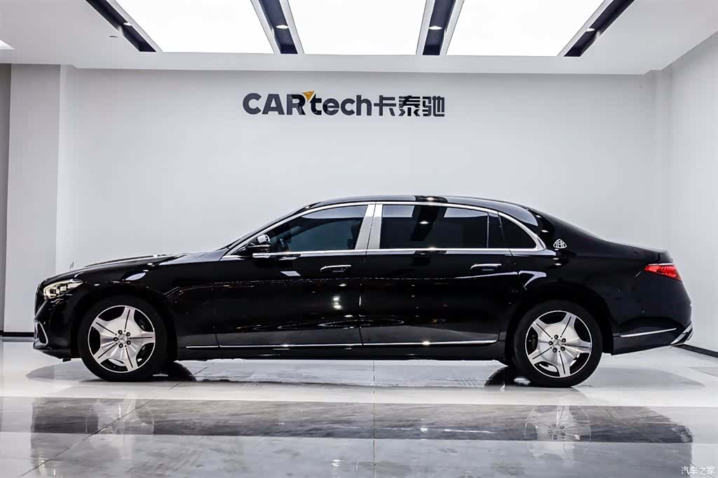 Maybach S-Class, 2023 3