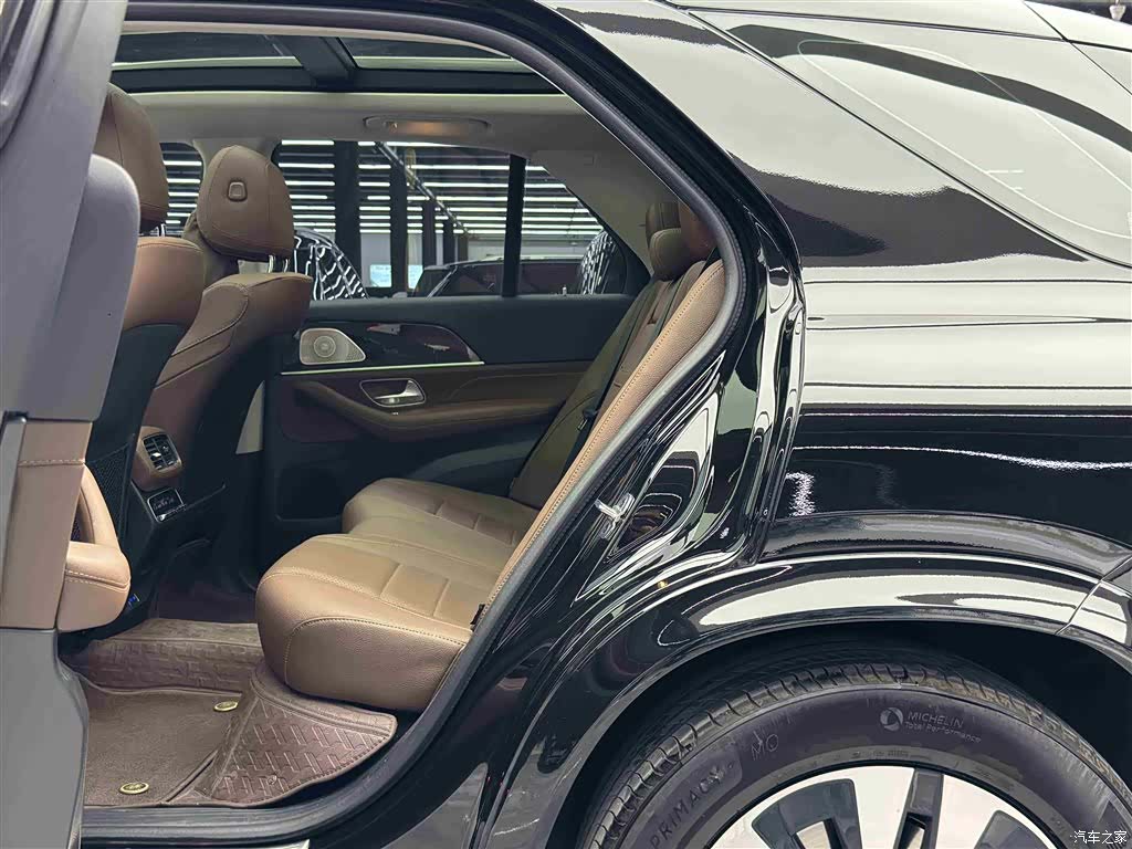 Mercedes-Benz GLE, 2026 7