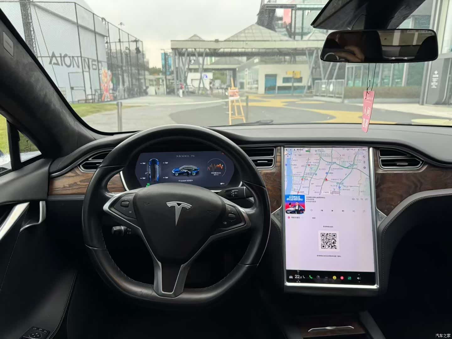 Tesla Model S, 2017 6