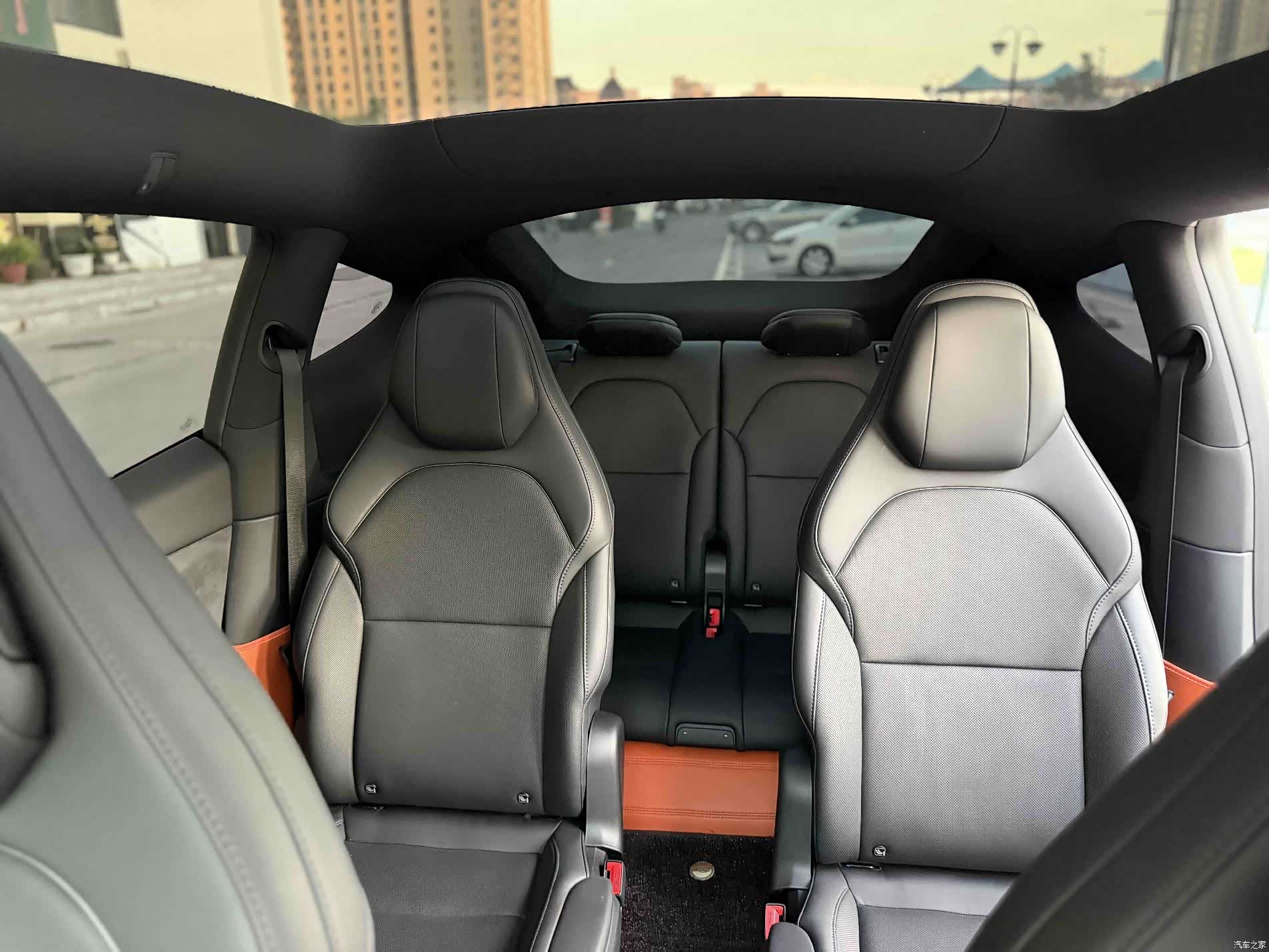 Tesla Model Y, 2026 6