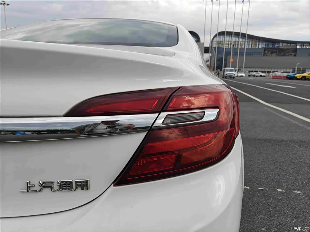 Buick Regal, 2016 10