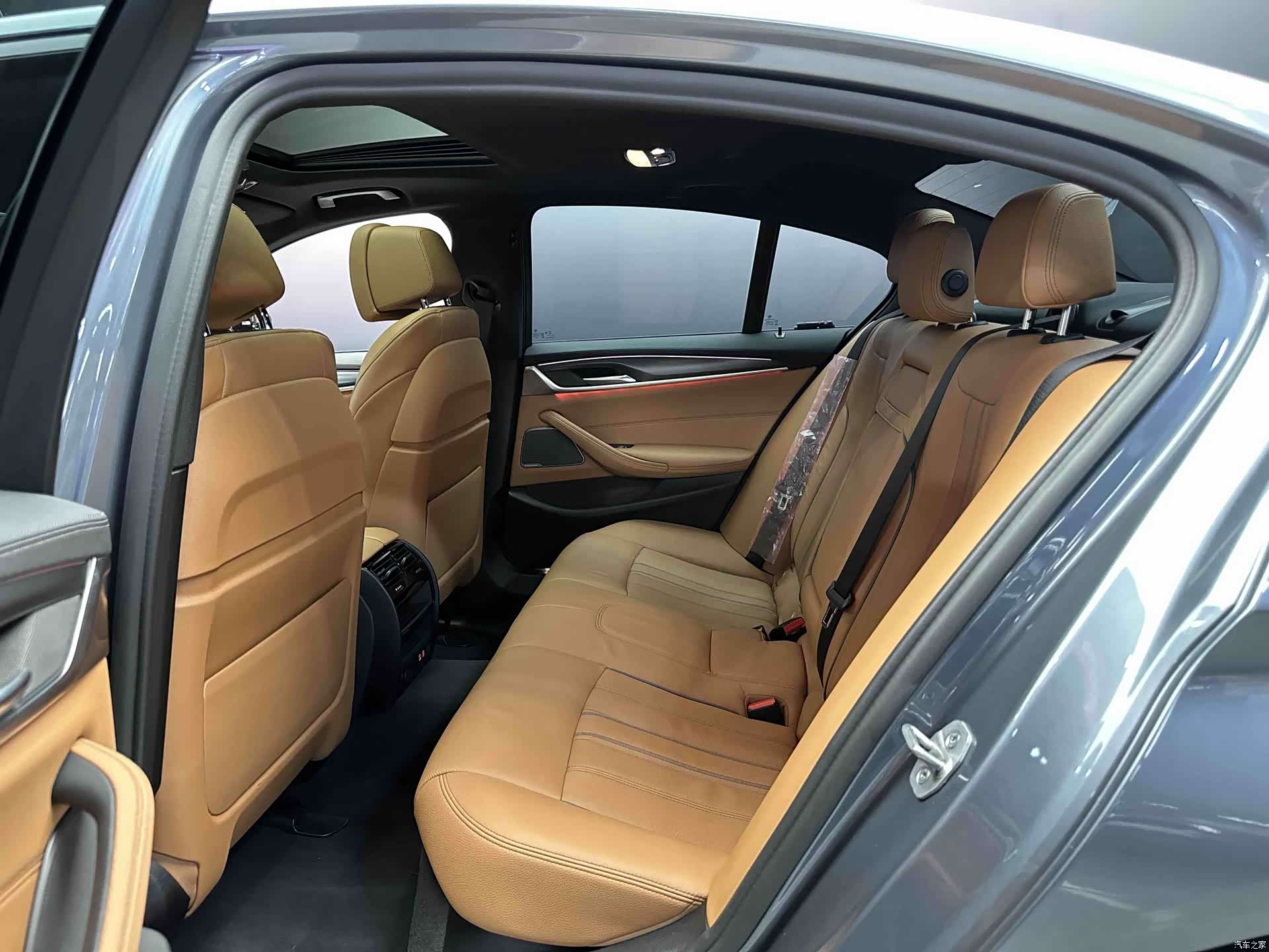 BMW 5 Series, 2022 8